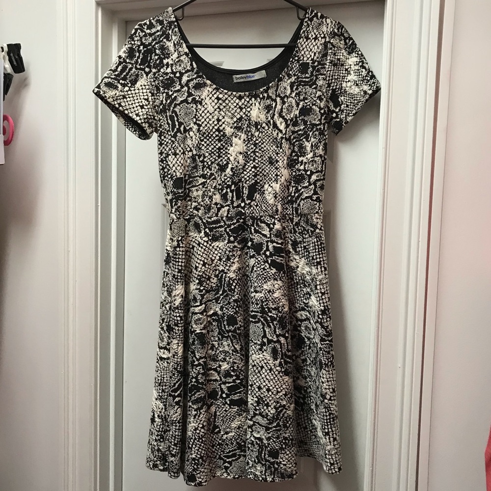 Bailey Blue Black and White Dress